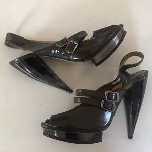 Chloe Patent Leather Horseshoe Slingback Heels 41